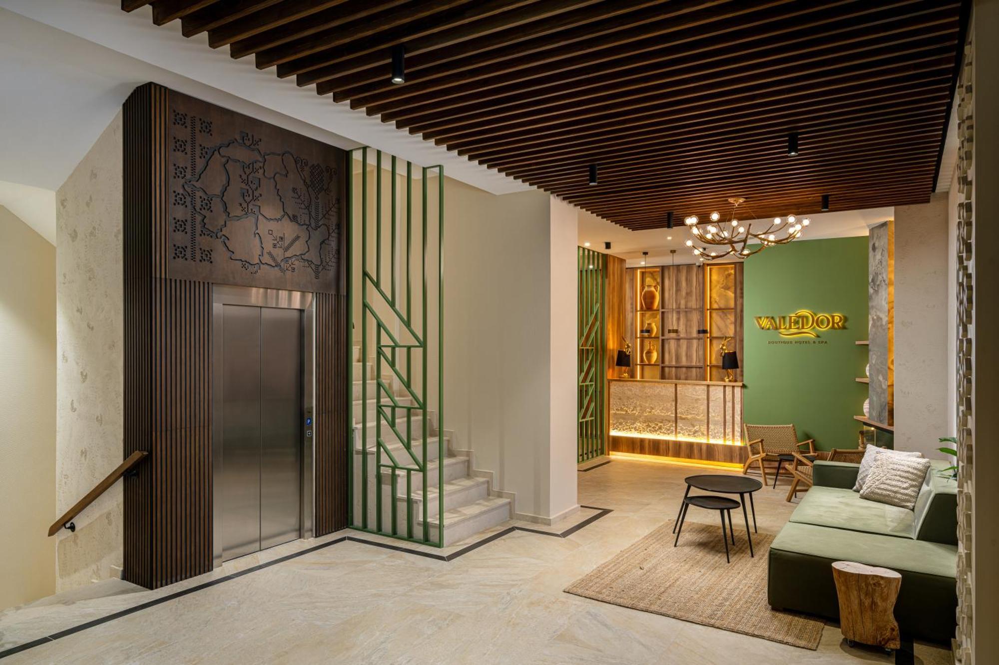 Hotel Valedor Boutique & Spa Buşteni 外观 照片